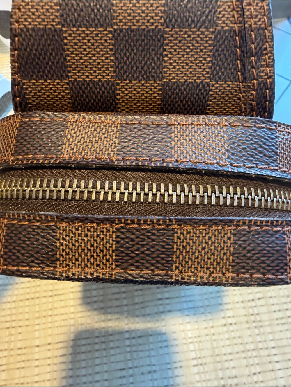24HRS‼️Louis Vuitton Damier Ebene Geronimo Sling Bag *EXCELLENT CONDITION* - Picture 14 of 15